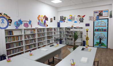 Geçit Yunus Emre İlkokulu’na modern kütüphane kazandırıldı