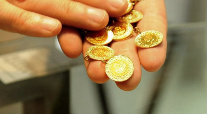 Mahkeme kararı sonrası dolar geriledi, altın yükseldi