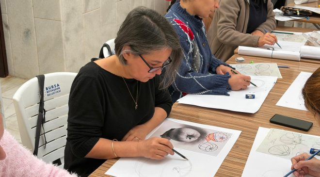 Sanatla güçlenen kadınlar Gemlik’te bir arada