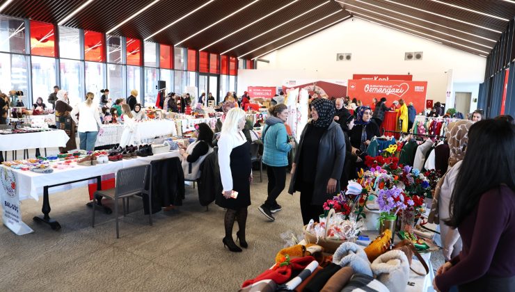 El emeği ürünler Osmangazi Meydanı’nda sergilendi