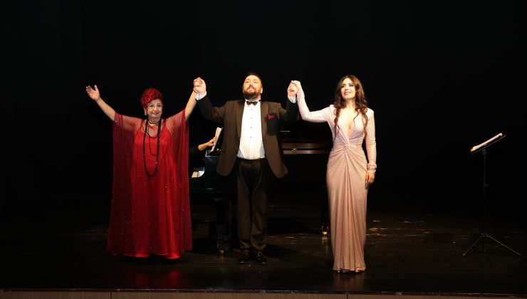 Nilüfer’de Sevgililer Günü klasik müzikle kutlandı