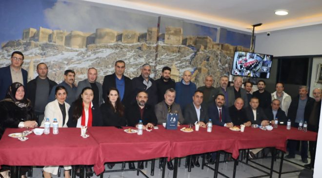 Anahtar Parti Bursa’da sivil toplum ziyaretlerini sürdürüyor