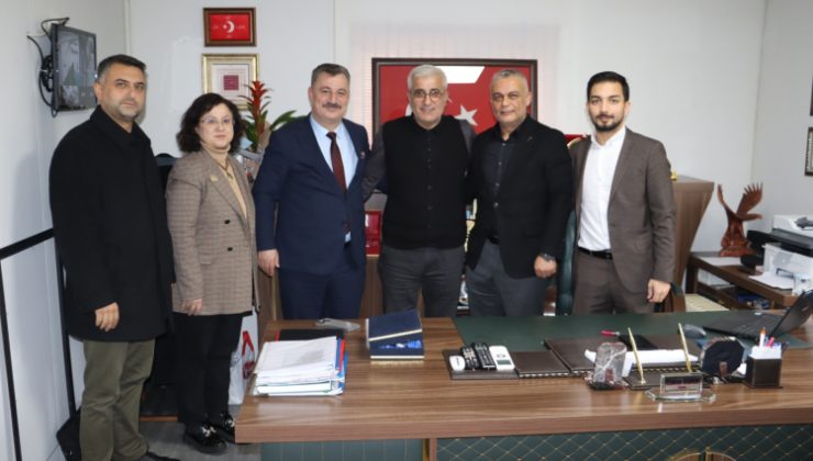 Anahtar Parti heyeti oto galericilerle bir araya geldi