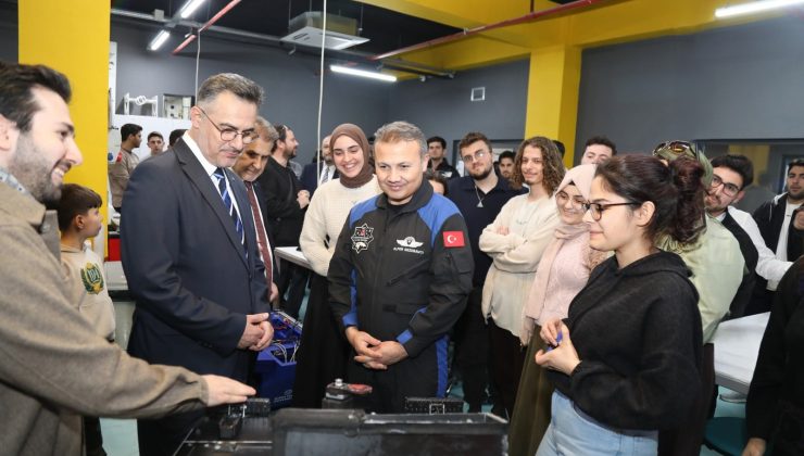 BTÜ’de TEKNOFEST projelerine astronot ziyareti