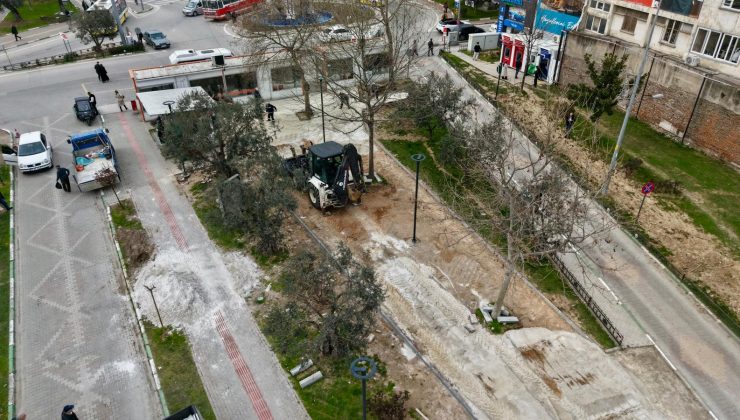 Gemlik’te meydan dönüşümü başladı