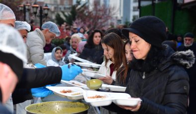 Osmangazi Belediyesi’nden Kiremitçi’de gönül köprüsü