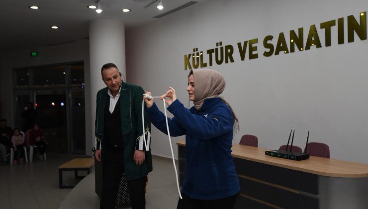 Ramazan etkinliğinde çocuklara sürpriz gösteri