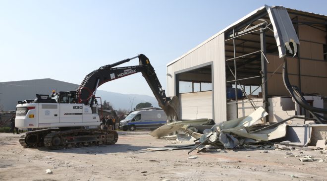 Nilüfer Belediyesi’nden kaçak yapı operasyonu