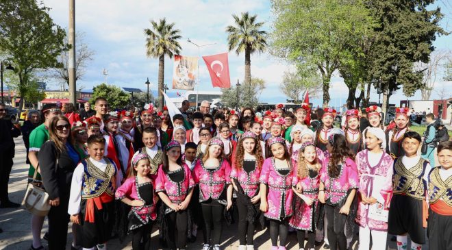 Mudanya’da 23 Nisan’da kültürler buluştu