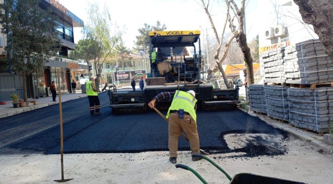 Eski Bursa Caddesi’nde çalışmalar devam ediyor