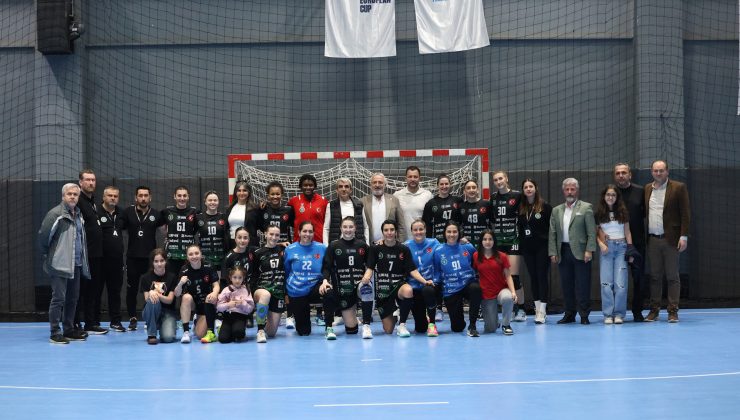 Büyükşehir’den yarı finalde kritik skor