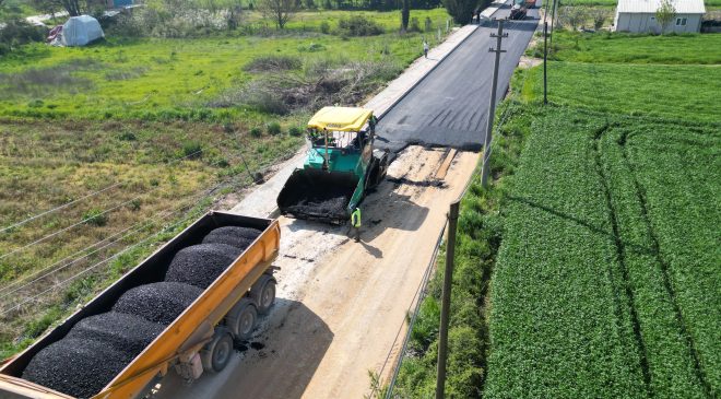 Kulaca yolu asfaltla buluşuyor