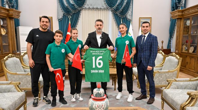 23 Nisan’da Bursa’da koltuk çocukların oldu