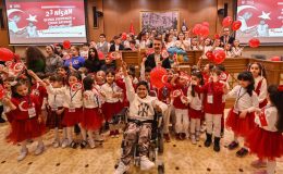 Geleceğin yöneticileri Bursa’da karar aldı