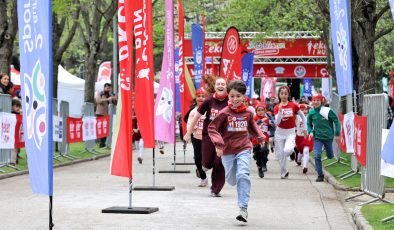 Çocuklar Bursa’da bayramı doyasıya yaşadı