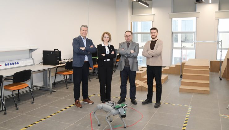 Bursa’da geleceğin mühendisleri yetişiyor: robot köpek eğitimi başlıyor