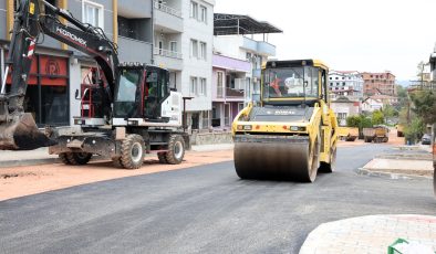 Hamitler Mahallesi’nde yol ve kaldırım yenilendi
