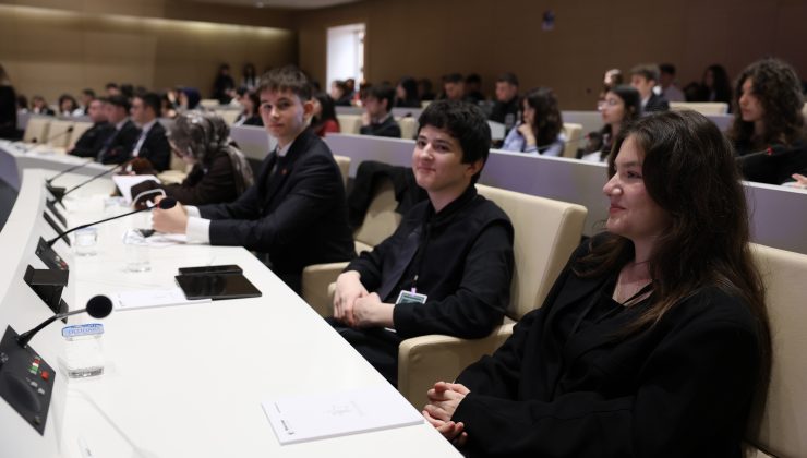 Demokrasi eğitimi Nilüfer’de sahaya indi