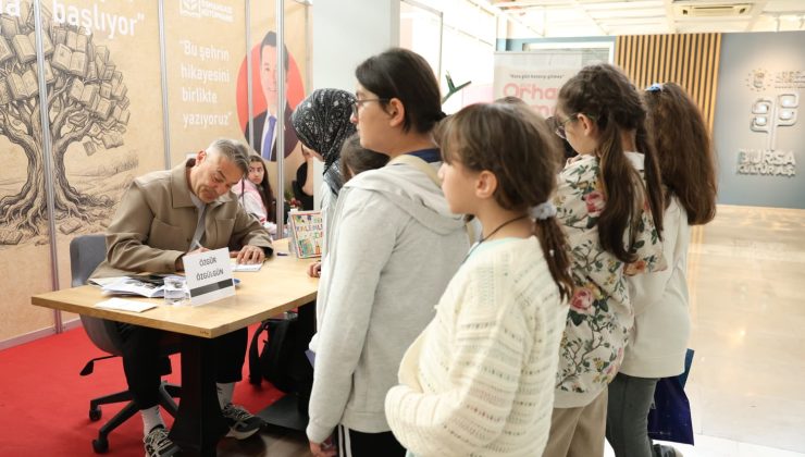 Bursa Kitap Fuarı’nda Osmangazi’den imza günleri