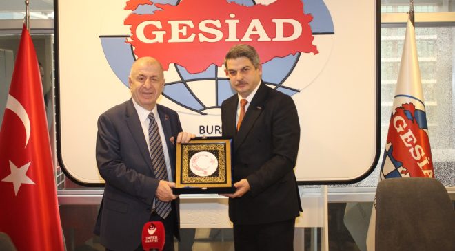 Zafer Partisi Genel Başkanı Ümit Özdağ, GESİAD üyeleriyle bir araya geldi