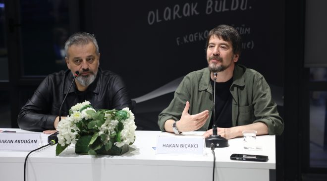 Hakan Bıçakçı Bursa’da okurlarıyla buluştu