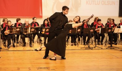 Osmangazi’de anlamlı gece: Aydınlanma Onur Ödülü sahiplerini buldu