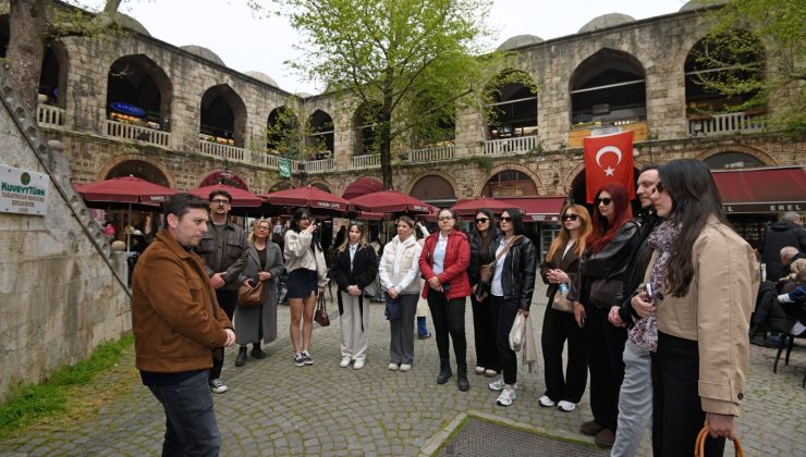 Bursalı öğrencilere Hanlar Bölgesi’nde mimari ve lezzet turu