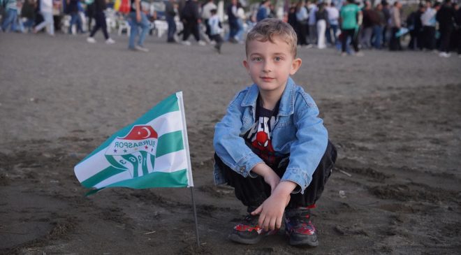 Bursaspor’un zaferi İznik’te büyük coşkuyla kutlandı