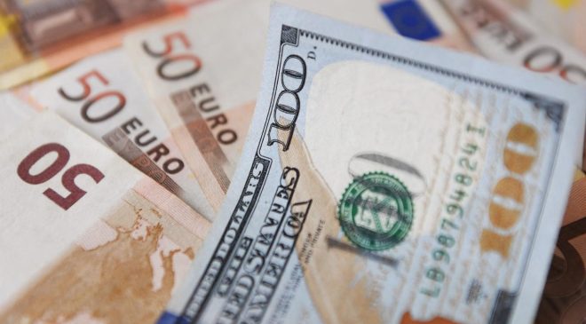 Dolar ve Euro güne hangi seviyede başladı?