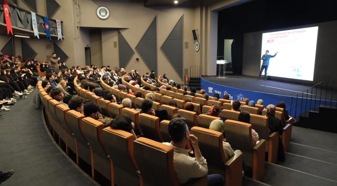 ‘Bonus Hoca’ Yıldırım’da gençlerle buluştu