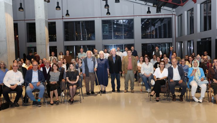 Nilüfer’de bilimsel buluşma: Arkeolojinin duayenleri bir arada