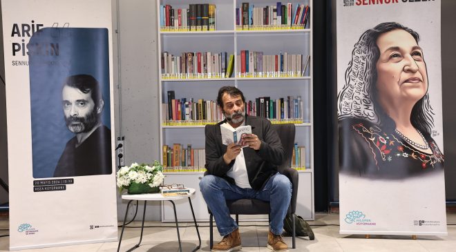 “Sanatçılar Sennur Sezer Okuyor” etkinliğinde Arif Pişkin rüzgarı