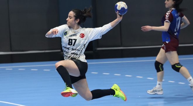 Büyükşehir’den net galibiyet, fark dört puan
