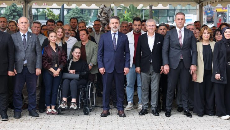 Başkan Vekili Şahin Biba çalışanlarla bayramlaştı