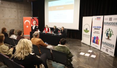 Osmangazi Belediyesi’nden ailelere yönelik önemli eğitim