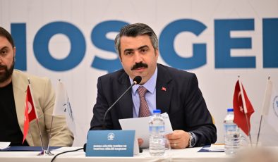 Oktay Yılmaz Bursa Kültür Turizm ve Tanıtma Birliği Başkanlığına yeniden seçildi