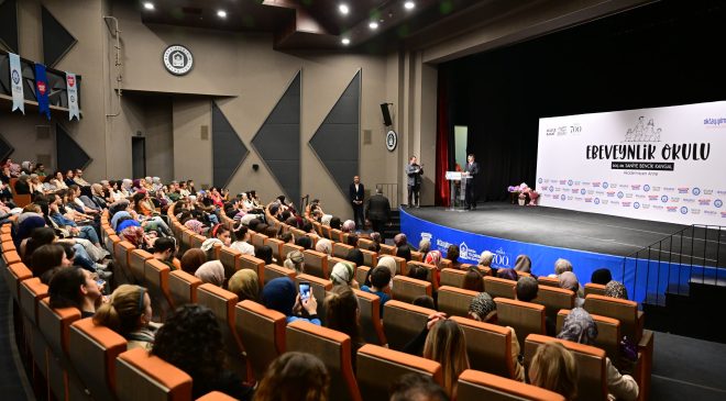 Yıldırım Belediyesi’nden anne ve babalara rehberlik desteği