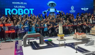 Molla Yegan Robot Takımı Türkiye şampiyonu oldu