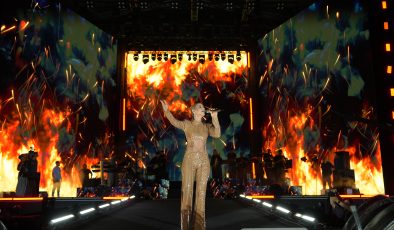 Bursa Kültür Yolu Festivali’nde Derya Uluğ rüzgarı esti