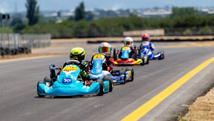 Büyükşehir’in Motor Sporları Merkezi kapılarını yarışlarla açtı