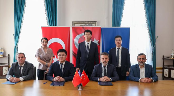 BursaRay filosuna 20 yeni araç için imzalar atıldı