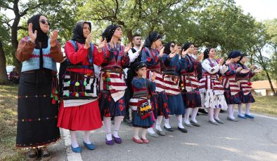 Nilüfer Karadeniz Festivali’ne binlerce kişi akın etti