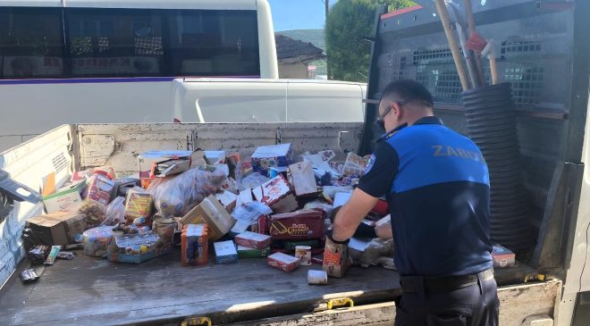 Gemlik’te depo denetiminde skandal görüntü