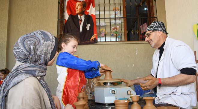 Çocuklar çömlek atölyesinde hem öğrendi hem üretti