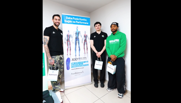 Bursasporlu basketbolculara kişiye özel tabanlık desteği