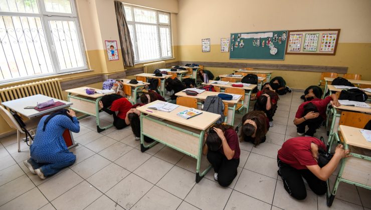 Osmangazi’de öğrencilere deprem bilinci aşılandı