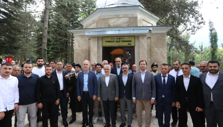 Bursa’nın Fethi yolunda bir ömür: Turgut Alp dualarla anıldı