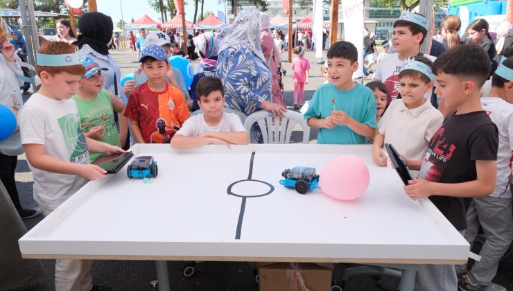 Yıldırımlı öğrenciler yaz tatiline Karne Şenliği ile ‘merhaba’ dedi