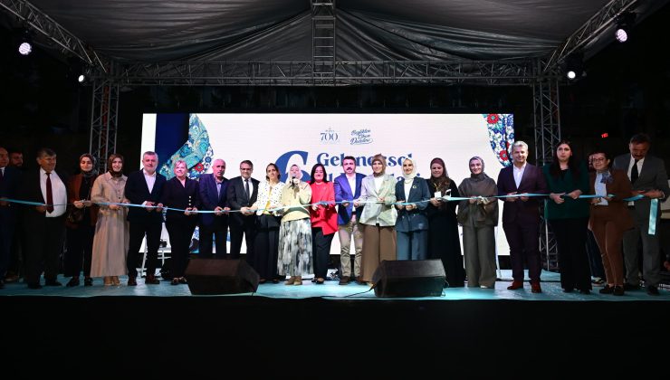 Binlerce kişi El Emekleri Festivali’nde buluştu