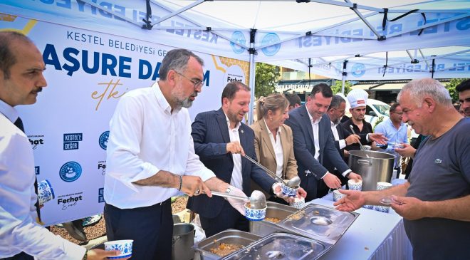Büyükşehir’den Kestel’de 11 bin kişilik aşure ikramı